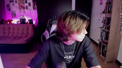 xIce Boy online show from 05-17-26, 10:17