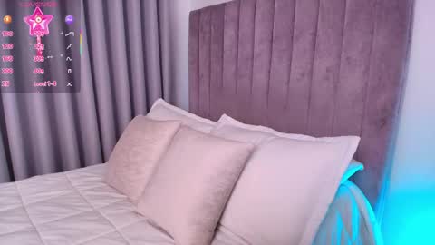 XIMENA LOPEZ online show from 05-24-26, 11:21