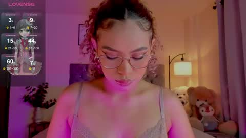 Snapshot of ximena_sotto1 chatting on 06-29-26, 07:58 camila online show from 06-29-26, 07:58