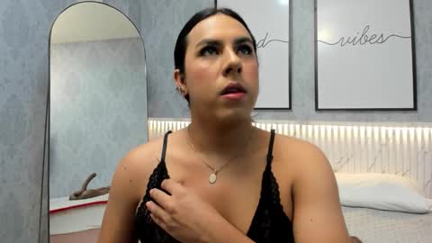 Yoy  online show from 09-15-25, 10:04