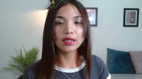 Snapshot of ximenna_bu chatting on 06-19-26, 07:39 ximenna_bu online show from 06-19-26, 07:39