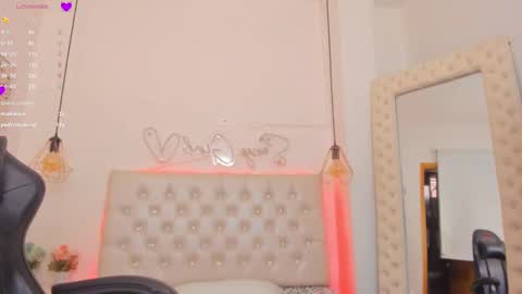 Snapshot of xiomara_cortes chatting on 01-30-25, 07:26 xiomara_cortes online show from 01-30-25, 07:26