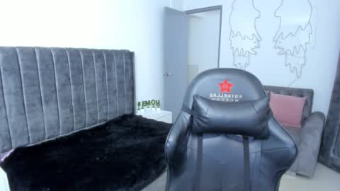 Snapshot of xiomara_cortes chatting on 10-13-25, 07:14 xiomara_cortes online show from 10-13-25, 07:14