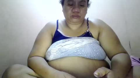 xjuicytits online show from 06-15-26, 12:35