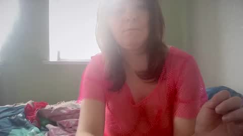 Luna online show from 05-01-26, 02:21