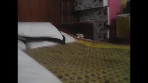 Snapshot of xmasturbate99 chatting on 03-19-26, 12:14 xmasturbate99 online show from 03-19-26, 12:14
