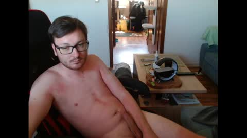 Max online show from 05-01-26, 11:48