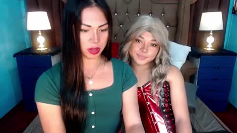 Snapshot of xnaughty_haileyx chatting on 12-18-24, 06:14 Hailey online show from 12-18-24, 06:14