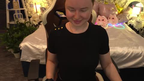 Monica online show from 05-23-26, 12:20