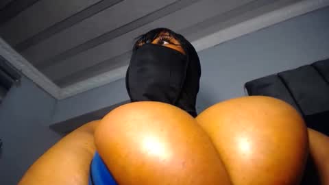 xpanther_23 online show from 12-20-25, 10:44