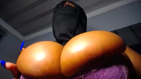 xpanther_23 online show from 12-21-25, 10:28