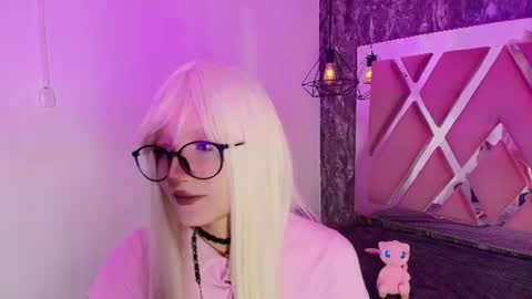 Xayah online show from 06-30-26, 11:33