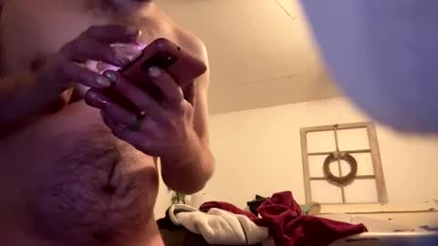 Snapshot of xploringus1 chatting on 01-17-26, 05:23 Xploringus online show from 01-17-26, 05:23