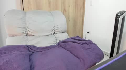 Hellen Sofia instagram hellen5546 online show from 05-14-26, 12:56