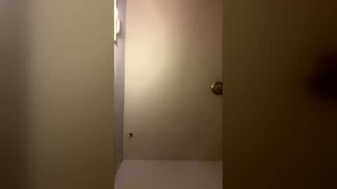 xundera online show from 04-12-26, 06:51