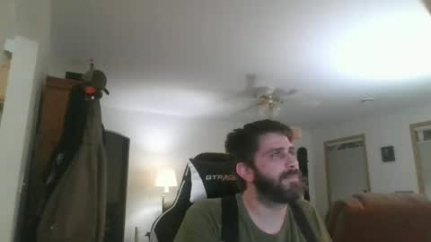 Snapshot of xwoodxworkingx chatting on 03-28-26, 08:03 xwoodxworkingx online show from 03-28-26, 08:03