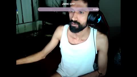 Snapshot of xwuvzyew chatting on 12-22-24, 07:33 x online show from 12-22-24, 07:33