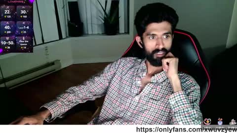 Snapshot of xwuvzyew chatting on 12-31-24, 06:27 x online show from 12-31-24, 06:27