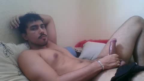 Snapshot of xx_latinwolf_xx chatting on 04-08-26, 02:17 Hemlock online show from 04-08-26, 02:17