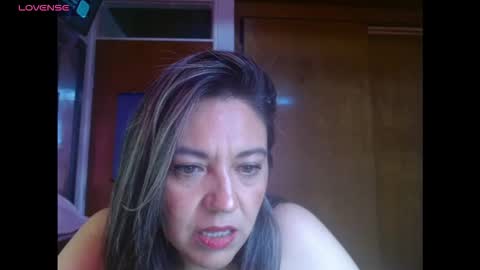 antonella online show from 11-18-25, 04:33