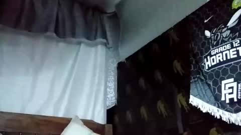 Snapshot of xxgoddessofsatisfactionxx chatting on 01-05-25, 06:02 Sophie online show from 01-05-25, 06:02