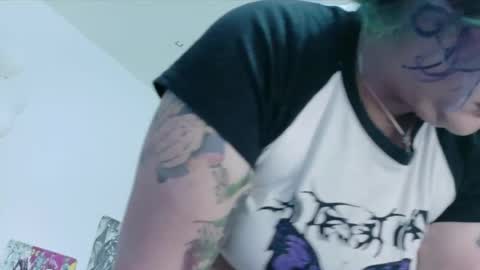 Snapshot of xxgreengoodxx chatting on 05-06-26, 06:52 xxgreengoodxx online show from 05-06-26, 06:52