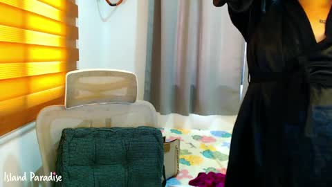 Snapshot of xxjulielovesyouxx chatting on 06-01-26, 02:57 July online show from 06-01-26, 02:57
