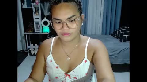 Kylie Smith online show from 05-07-26, 05:18