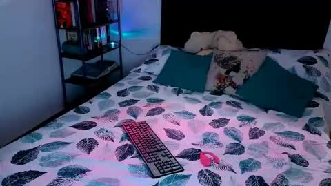 mag online show from 04-11-26, 07:40