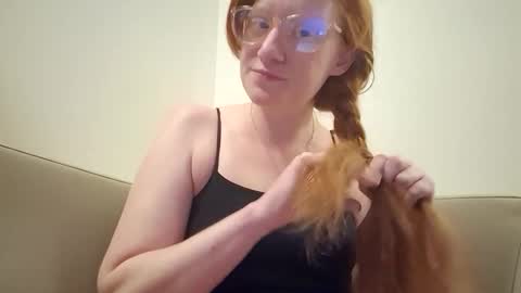 Snapshot of xxmariebliss chatting on 05-22-26, 03:39 xxmariebliss online show from 05-22-26, 03:39