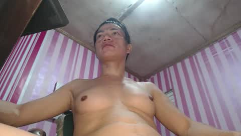 xxrowenatastycockforyouxx online show from 11-18-25, 03:01