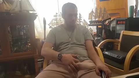 xxScubaStevexx online show from 02-25-26, 05:55