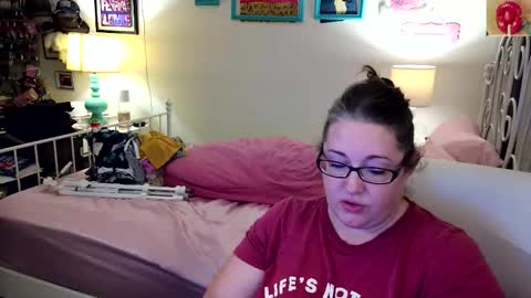 Strawberry Jane online show from 02-04-26, 05:57