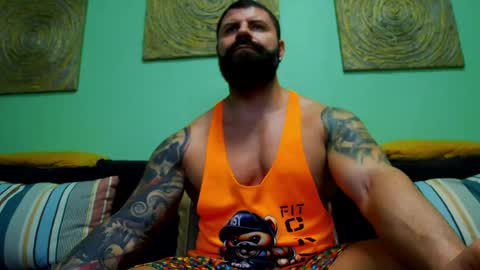 Snapshot of xxtreamleonard chatting on 05-26-26, 05:58 Xtream Leonard online show from 05-26-26, 05:58