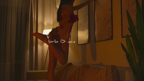 Molly online show from 03-30-26, 12:50