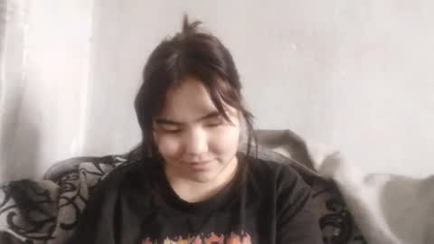 xxxcutekittyx online show from 04-11-26, 07:45