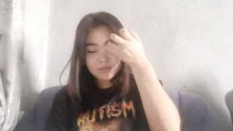 xxxcutekittyx online show from 04-12-26, 09:14