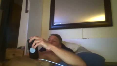 Snapshot of xxxelentdick chatting on 06-18-26, 12:42 deeeeznutz online show from 06-18-26, 12:42