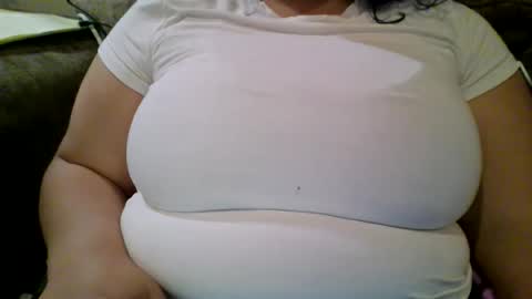 Elle online show from 04-16-26, 01:50