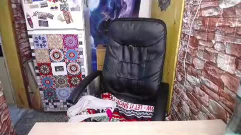 Snapshot of xxxnewlywedsxxx chatting on 07-19-26, 11:52 Lana online show from 07-19-26, 11:52