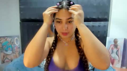 Snapshot of xxxsarita_cute chatting on 04-24-26, 02:14 Sara online show from 04-24-26, 02:14
