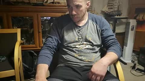 Snapshot of xxxscubastevexx chatting on 04-19-26, 06:56 ScubaSteve online show from 04-19-26, 06:56