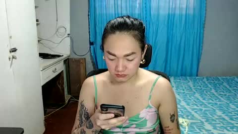 Snapshot of xxxsexydollxxx chatting on 06-27-26, 03:11 Melissa online show from 06-27-26, 03:11