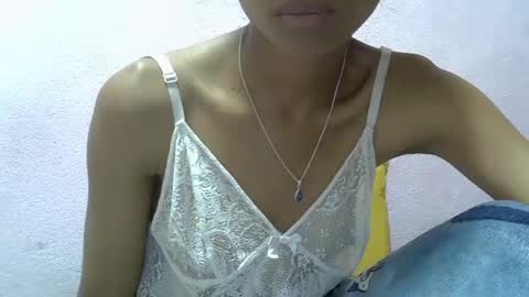 Snapshot of yalane chatting on 06-16-26, 06:05 yalane online show from 06-16-26, 06:05