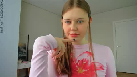 yamatobrodsky1 online show from 01-06-26, 08:40