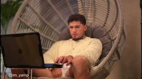 Snapshot of yamp_bigcock chatting on 04-12-26, 01:32 yamp sambrano online show from 04-12-26, 01:32