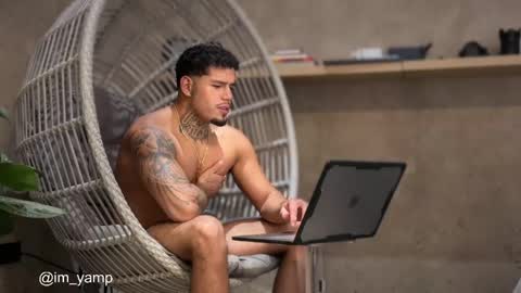 Snapshot of yamp_bigcock chatting on 04-19-26, 01:10 yamp sambrano online show from 04-19-26, 01:10
