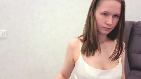 Snapshot of yana_squrel_22 chatting on 05-30-26, 11:07 Yana online show from 05-30-26, 11:07