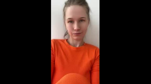 Snapshot of yana_squrel_22 chatting on 06-12-26, 09:41 Yana online show from 06-12-26, 09:41