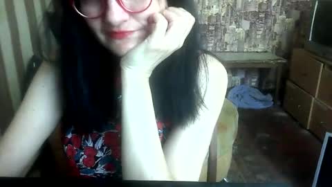 Snapshot of yanafiesta chatting on 07-18-26, 11:03 yanafiesta online show from 07-18-26, 11:03